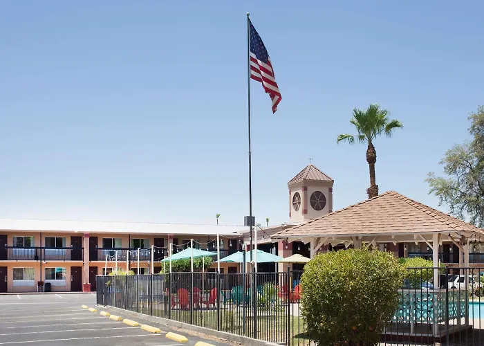 Hotel Howard Johnson By Wyndham Yuma