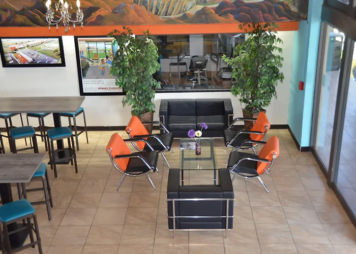 Howard Johnson By Wyndham Hotel